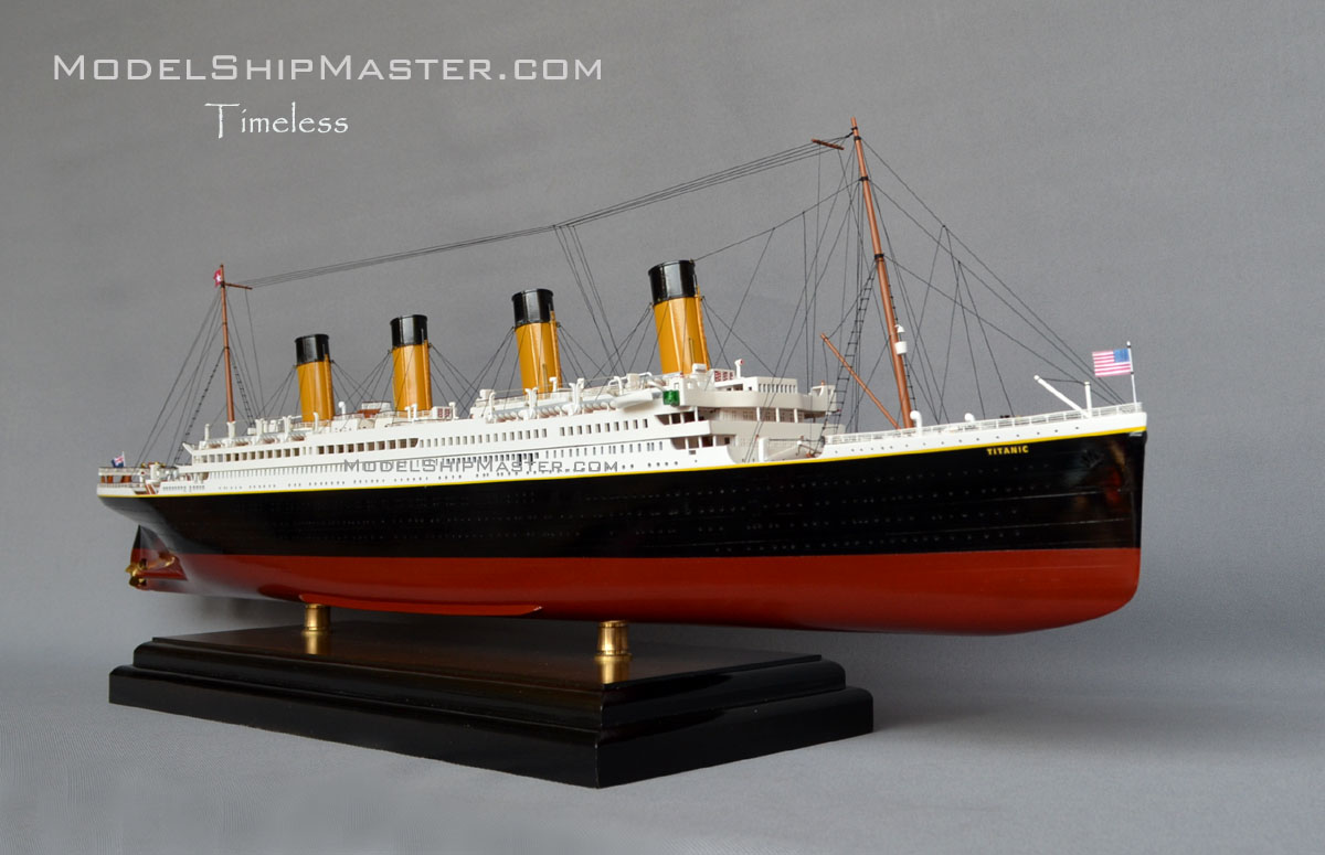 Titanic Cruise Liner - Ship Model
