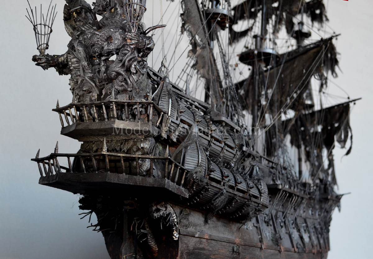 pirate ship flying dutchman
